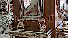 Boncuklu Model Aynalı Dresuar Takımı