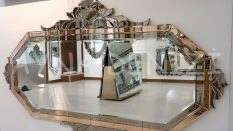 Vanessa Model Venedik Ayna