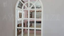 Klasik Model Beyaz Renk Dekoratif Pencere Ayna