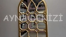 Rennes Model Altın Renk Dekoratif Pencere Ayna
