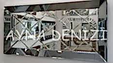 Slice Smoked Model Modern Ayna